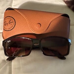 Ray-Ban Tan Leather Sunglasses Case with Brown Glasses